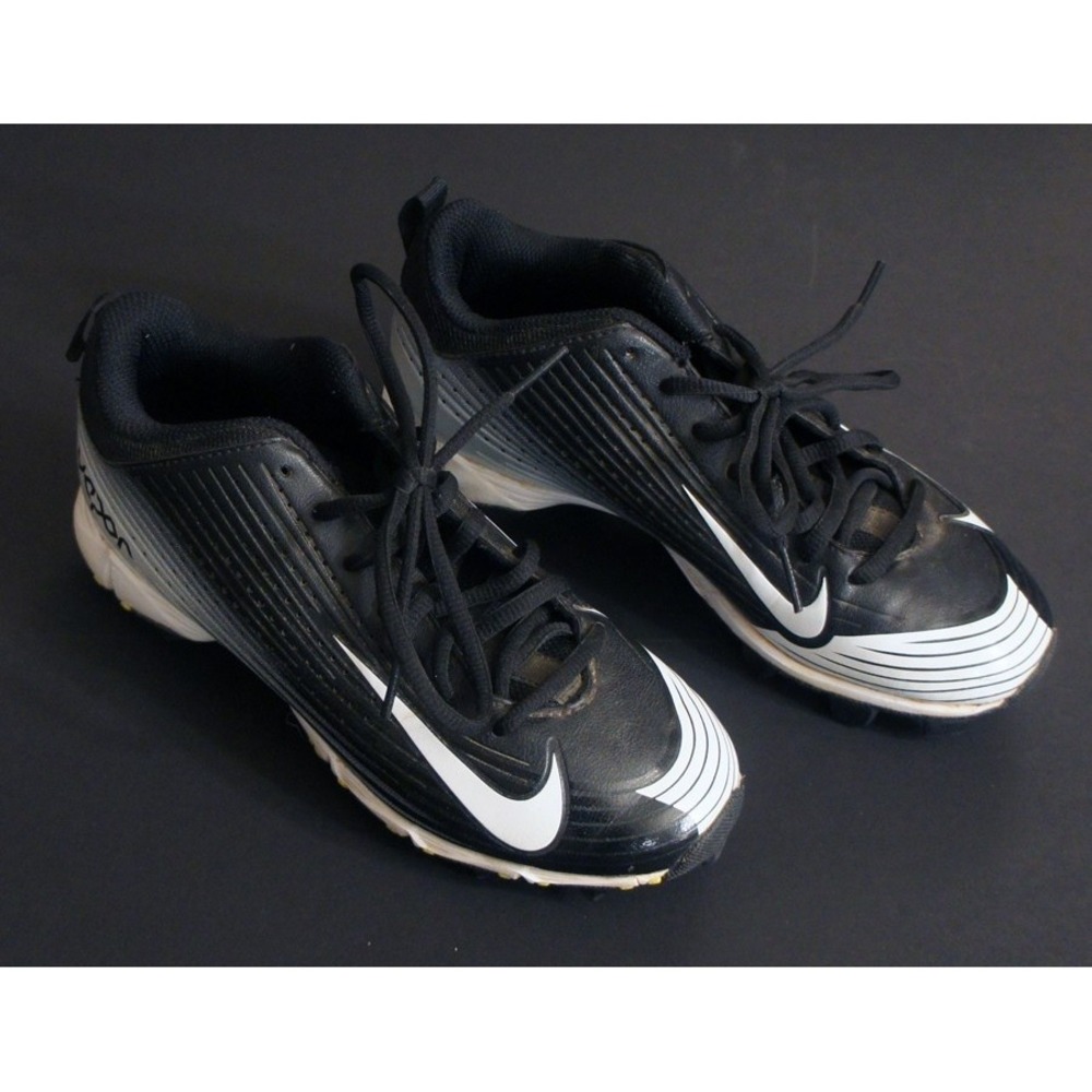 NIKE Vapor Boys Baseball Cleats Size 3.5 Youth Black and White